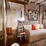 Casa Di Claretta Apartment *