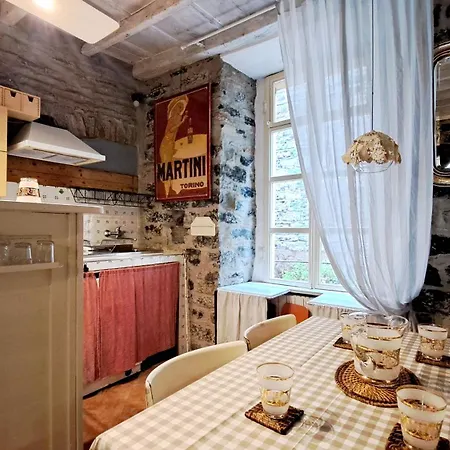 Casa Di Claretta アパート コモ